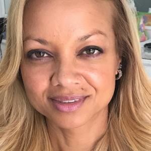 Meet your Posher, Nicky